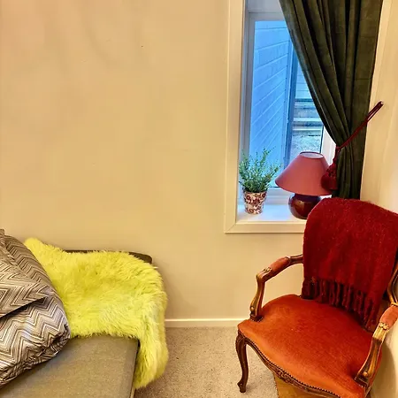 Apartament 2 Bedroom Historical Downtown By The Sea Ålesund